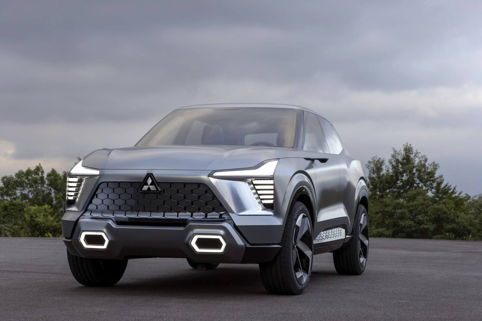 شركة Mitsubishi تعلن عن نموذج السيّارة الجديدة XFC التي ستتوفّر داخل الأسواق الآسيوية خلال عام 2023!