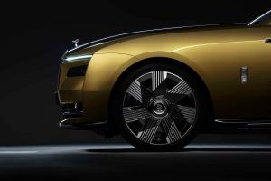 رولز رويس تعلن عن سيّارتها الكهربائية الأولى Rolls-Royce Spectre EV_9