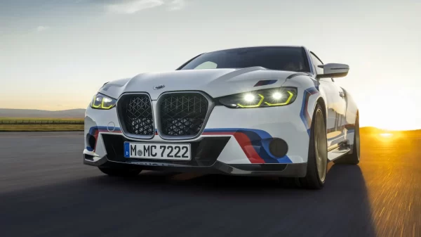 بي إم دبليو تعيد إحياء طراز BMW 3.0 CSL الأسطوري