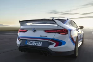 بي إم دبليو تعيد إحياء طراز BMW 3.0 CSL الأسطوري_4
