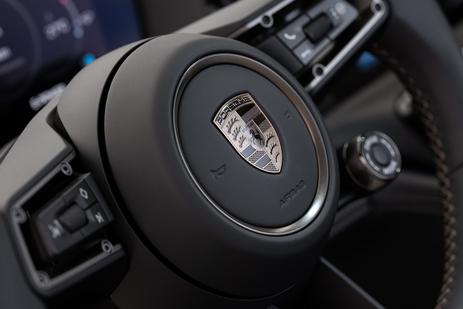 بورش تكشف عن سيارة بورش باناميرا 2024 بتصميم خارجي مجدد وتصميم داخلي جديد  ومحرك Turbo E-Hybrid القوي من فئة V8_5