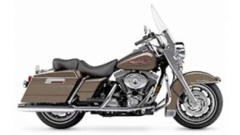 2004 HarleyDavidson Road King - 2004 هارلي ديفيدسون رود كينج