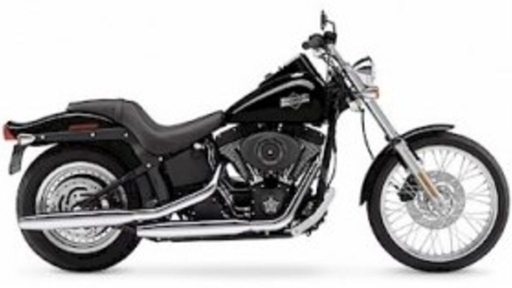 2004 HarleyDavidson Softail Night Train - 2004 هارلي ديفيدسون سوفتيل نايت ترين