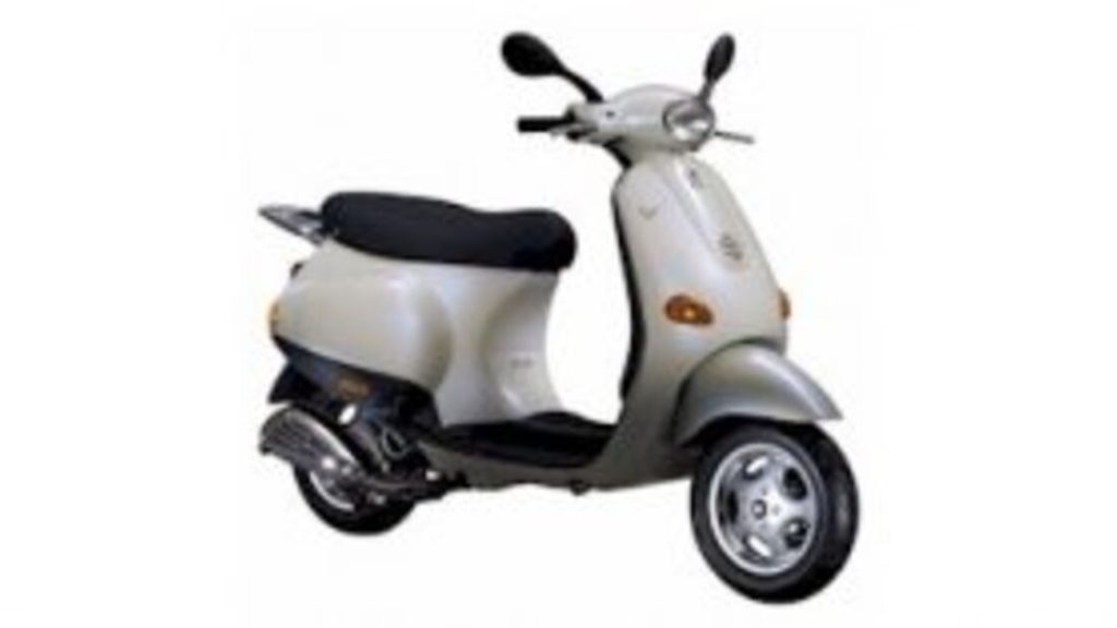 2004 Vespa ET2 - 2004 فيسبا ET2