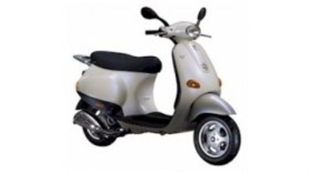 2004 Vespa ET4 - 2004 فيسبا ET4