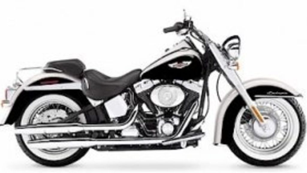 2005 HarleyDavidson Softail Deluxe - 2005 هارلي ديفيدسون سوفتيل ديلوكس