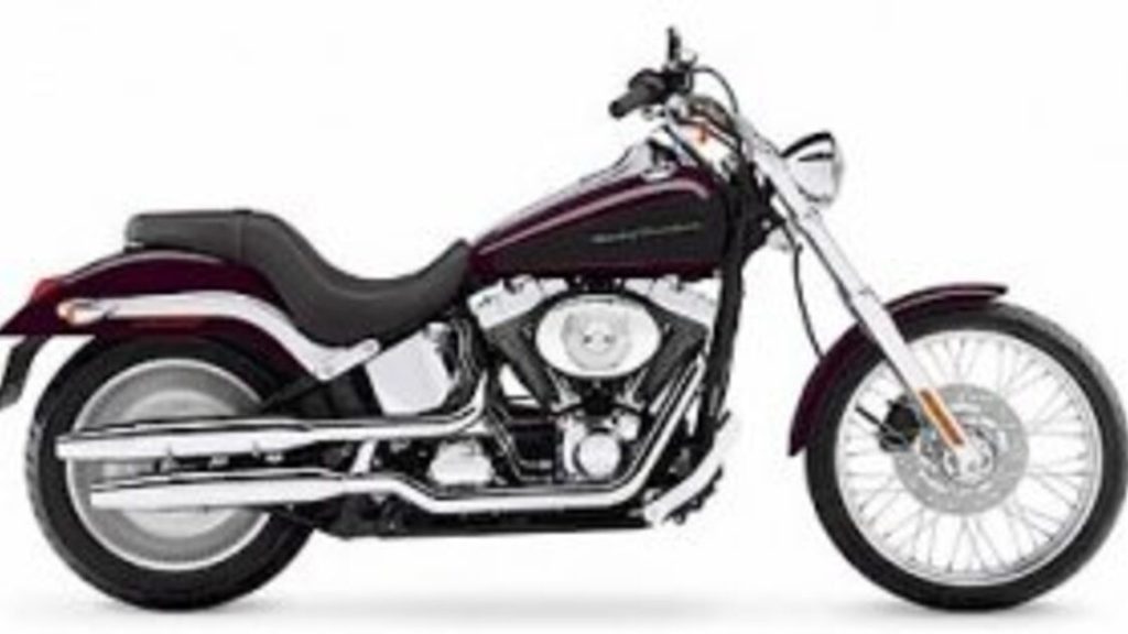 2005 HarleyDavidson Softail Deuce - 2005 هارلي ديفيدسون سوفتيل دويس