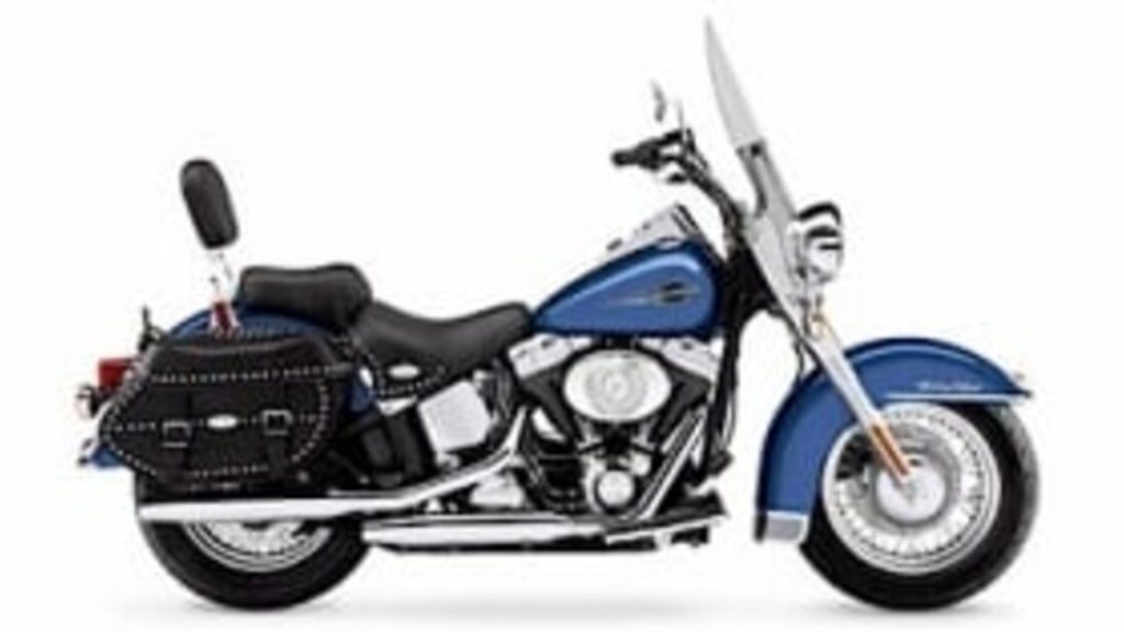 2005 HarleyDavidson Softail Heritage Softail Classic - 2005 هارلي ديفيدسون سوفتيل هيرتج سوفتيل كلاسيك