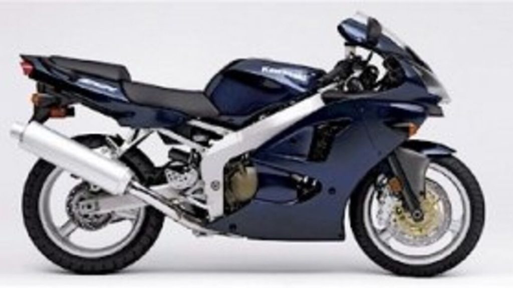 2005 Kawasaki ZZR 600 - 2005 كاواساكي ZZR 600