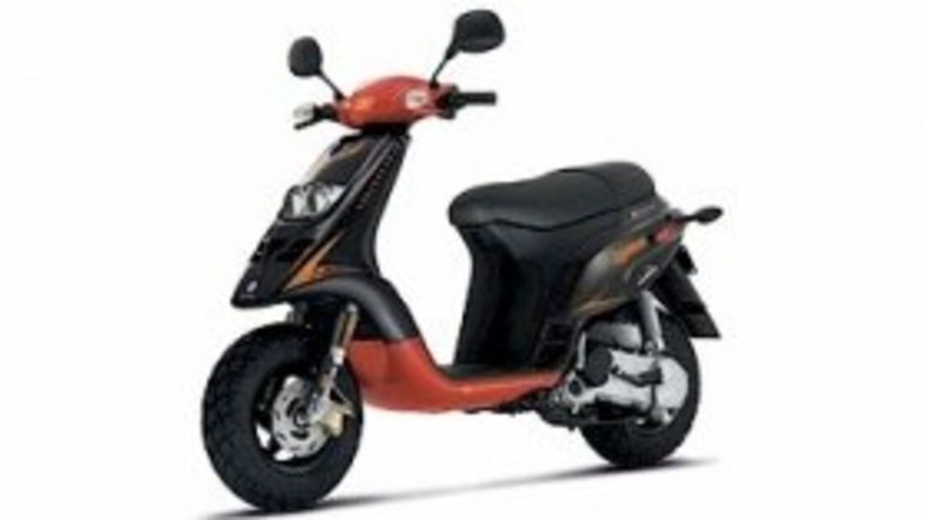 2005 Piaggio Typhoon Special Edition - 2005 بياجيو تايفون سبشل اديشن