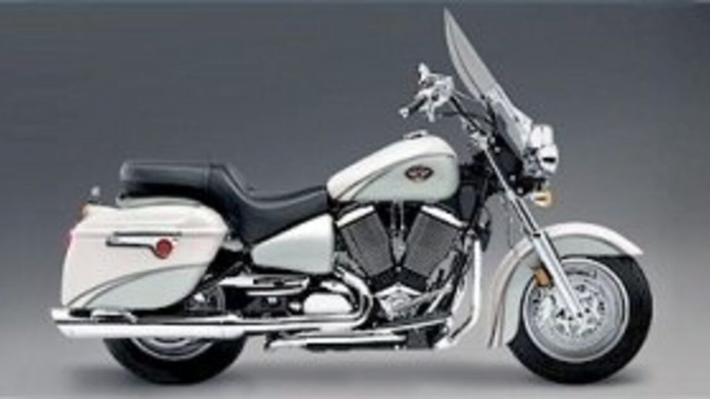 2005 Victory Touring Cruiser - 2005 فيكتوري تورينج كروزر