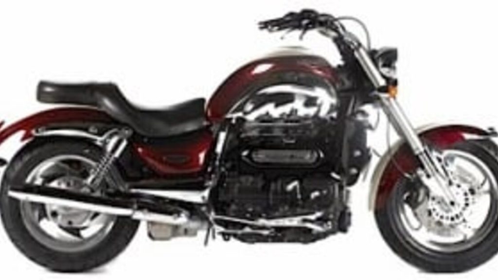 2006 Triumph Rocket III Classic - 2006 تريومف روكيت III كلاسيك