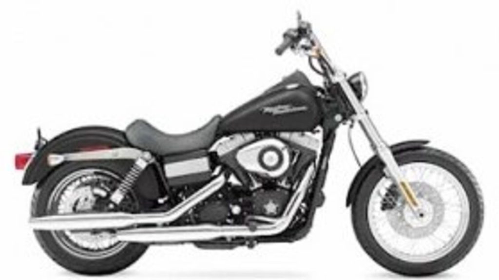 2008 HarleyDavidson Dyna Glide Street Bob - 2008 هارلي ديفيدسون دينا جلايد ستريت بوب