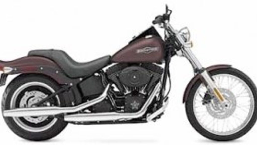 2008 HarleyDavidson Softail Night Train - 2008 هارلي ديفيدسون سوفتيل نايت ترين