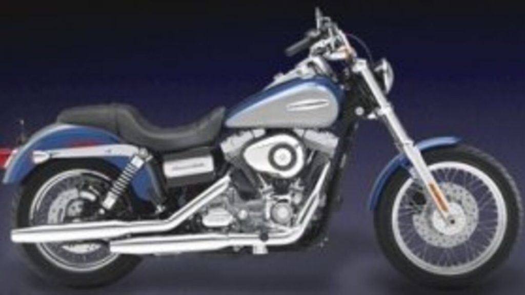 2009 HarleyDavidson Dyna Glide Super Glide Custom - 2009 هارلي ديفيدسون دينا جلايد سوبر جلايد كستم