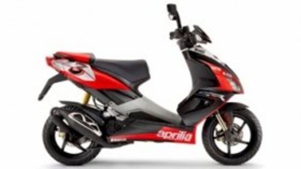 2010 Aprilia SR 50 R Factory - 2010 ابريليا SR 50 R فاكتوري