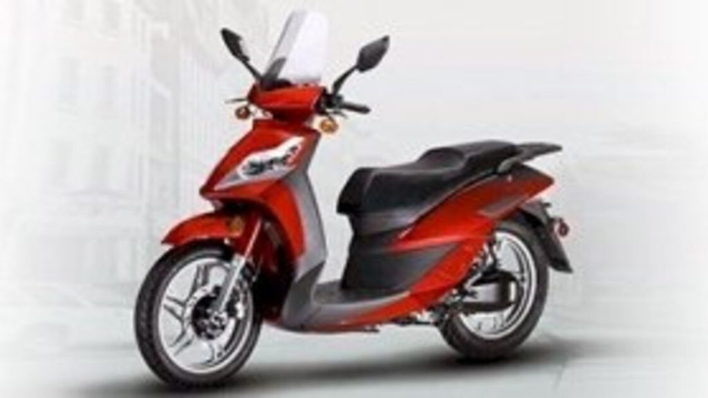 2010 Flyscooters Cadenza 150 - 2010 فلاي سكوترز كادينزا 150