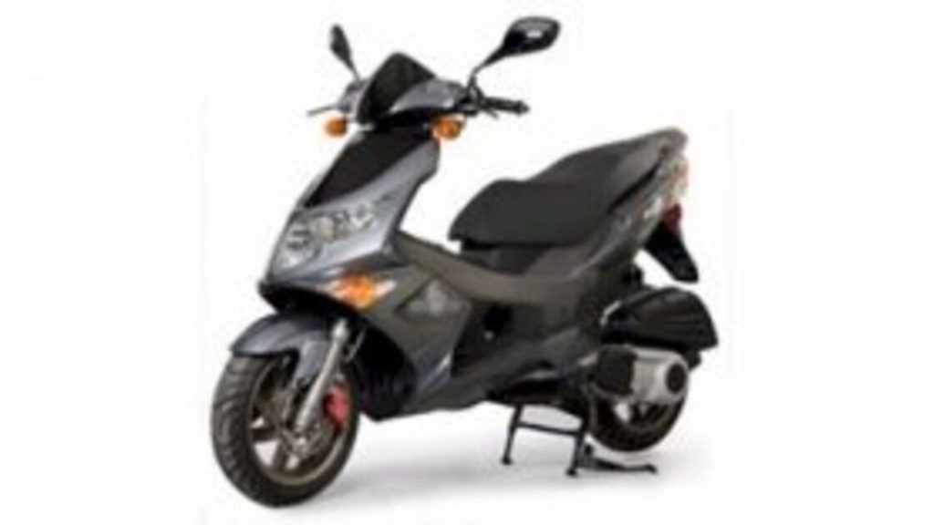 2010 Genuine Scooter Co Blur SS 220i - 2010 جينوين سكوتر كو بلور SS 220i