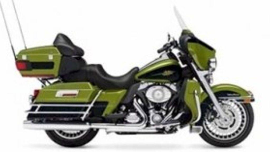 2011 HarleyDavidson Electra Glide Ultra Classic - 2011 هارلي ديفيدسون اليكترا جلايد الترا كلاسيك