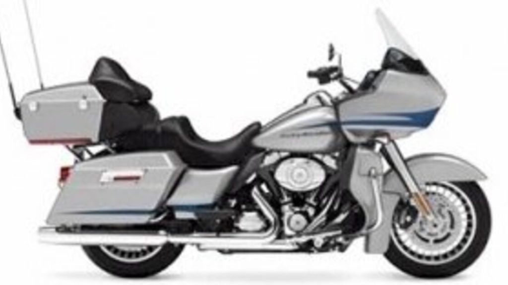 2011 HarleyDavidson Road Glide Ultra - 2011 هارلي ديفيدسون رود جلايد الترا