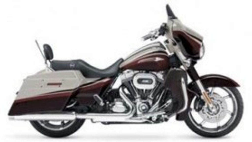 2011 HarleyDavidson Street Glide CVO Base - 2011 هارلي ديفيدسون ستريت جلايد CVO بيس