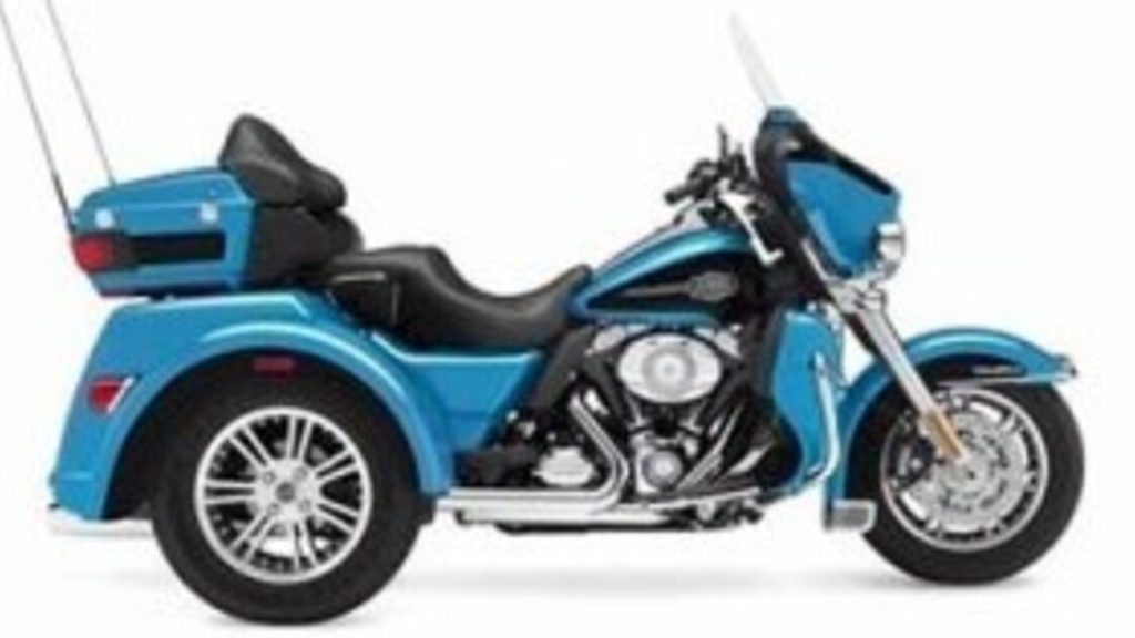 2011 HarleyDavidson Trike Tri Glide Ultra Classic - 2011 هارلي ديفيدسون ترايك تراي جلايد الترا كلاسيك