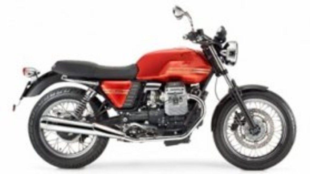 2012 Moto Guzzi V7 Classic - 2012 موتو غازي V7 كلاسيك