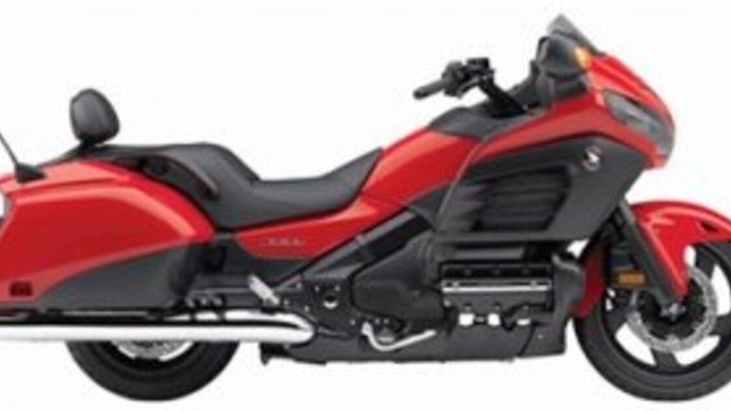 2013 Honda Gold Wing F6B Deluxe - 2013 هوندا جولد وينج F6B ديلوكس