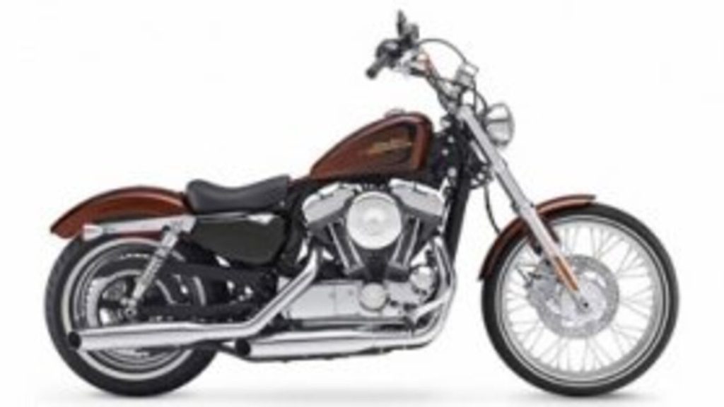 2014 HarleyDavidson Sportster SeventyTwo - 2014 هارلي ديفيدسون سبورتستر سيفينتيتو