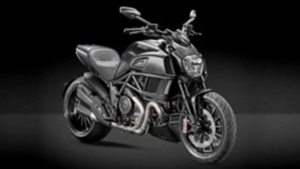 2015 Ducati Diavel - 2015 دوكاتي ديافل