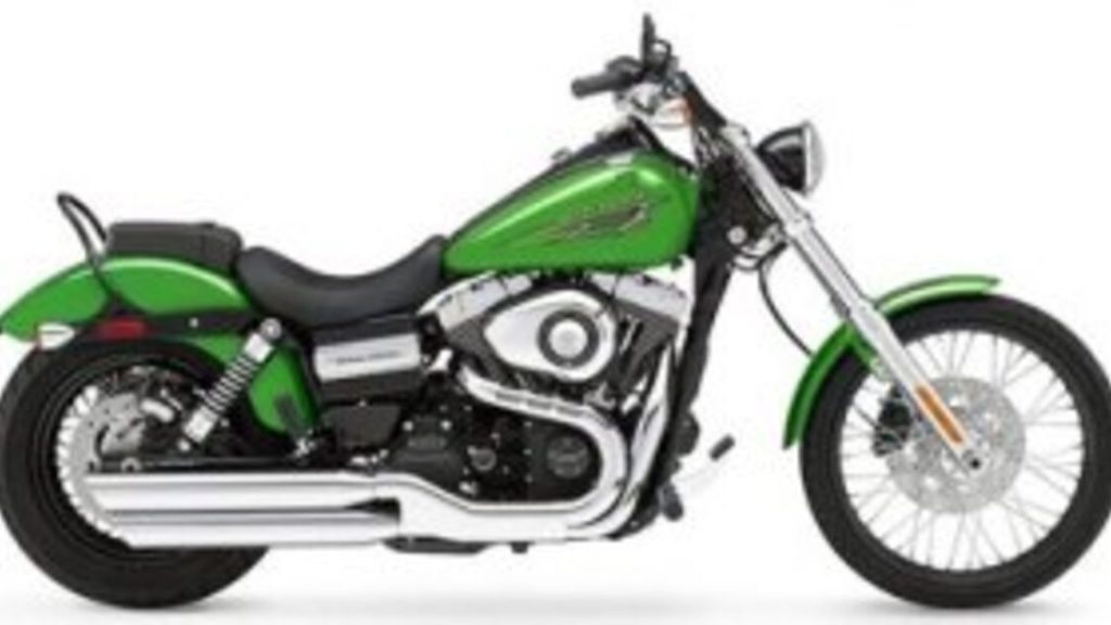 2015 HarleyDavidson Dyna Wide Glide - 2015 هارلي ديفيدسون دينا وايد جلايد