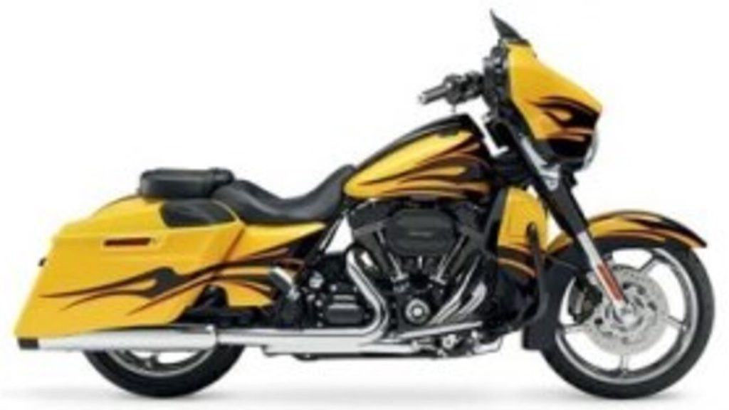 2015 HarleyDavidson Street Glide CVO Street Glide - 2015 هارلي ديفيدسون ستريت جلايد CVO ستريت جلايد