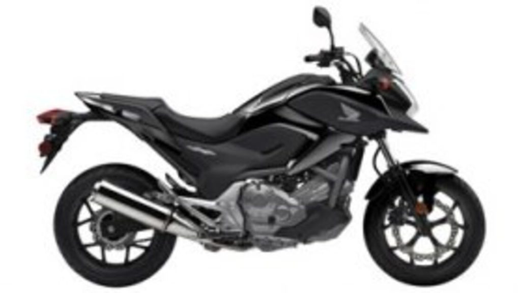 2015 Honda NC700X - 2015 هوندا NC700X