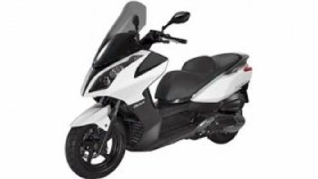 2015 KYMCO Downtown 300i - 2015 كيمكو داون تاون 300i