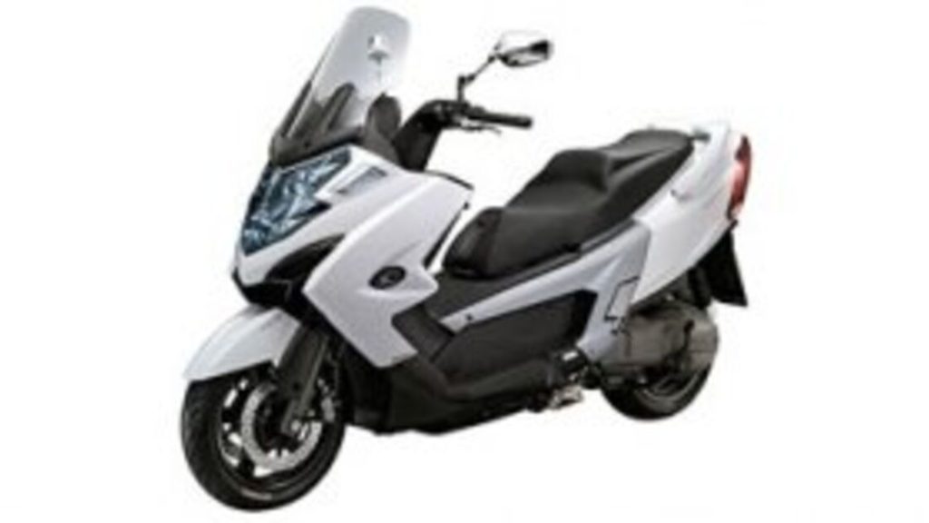 2015 KYMCO MYROAD 700I - 2015 كيمكو ماي رود 700I