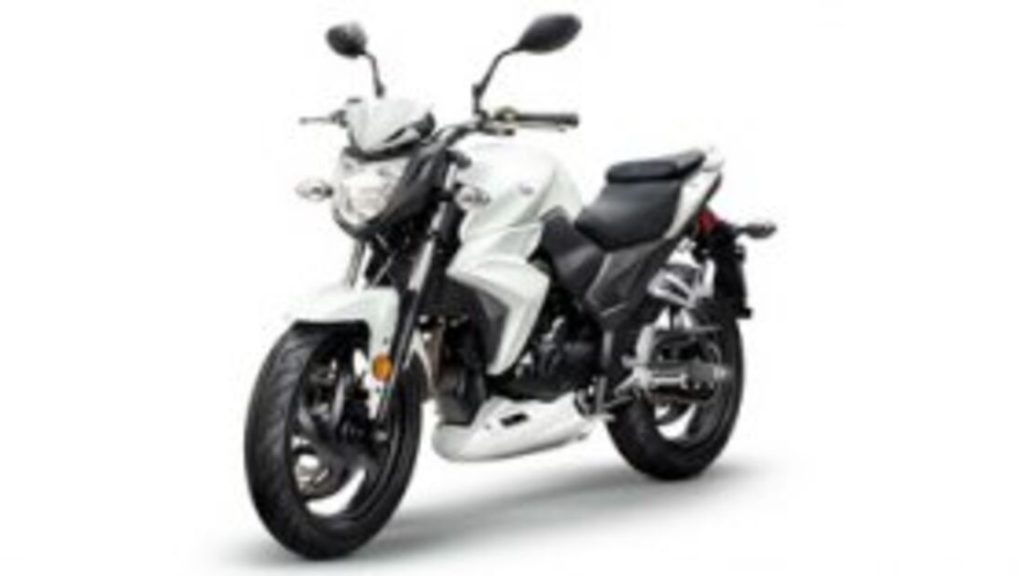 2015 SYM T2 250i - 2015 إس واي إم T2 250i