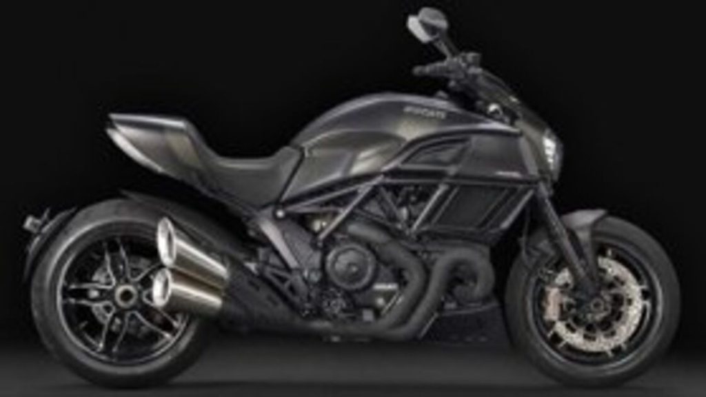 2016 Ducati Diavel Carbon - 2016 دوكاتي ديافل كاربون
