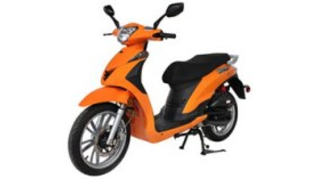 2016 Genuine Scooter Co Venture - 2016 جينوين سكوتر كو فينتشر