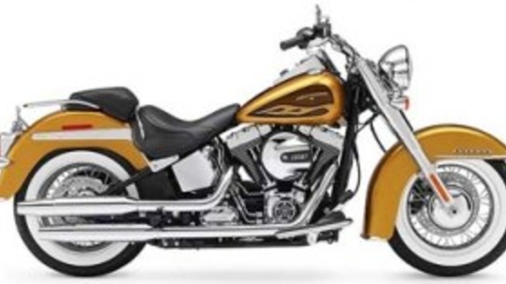 2016 HarleyDavidson Softail Deluxe - 2016 هارلي ديفيدسون سوفتيل ديلوكس