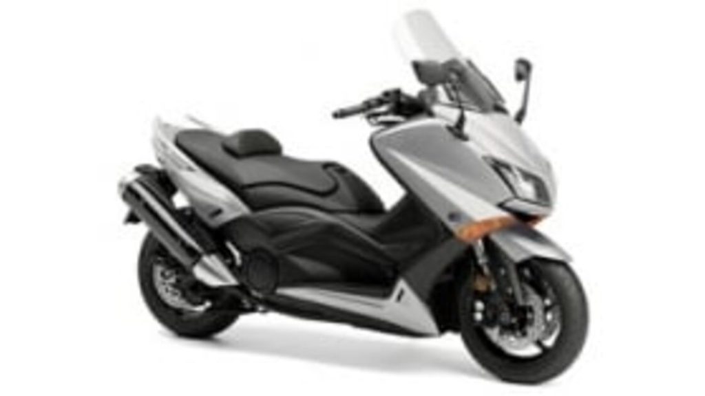 2016 Yamaha TMAX - 2016 ياماها TMAX