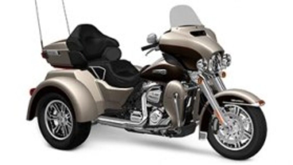 2018 HarleyDavidson Trike Tri Glide Ultra - 2018 هارلي ديفيدسون ترايك تراي جلايد الترا