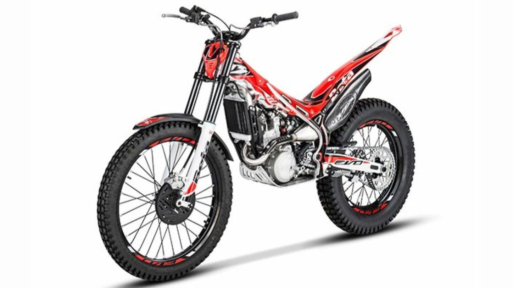 2019 BETA Evo 300 4Stroke - 2019 بيتا ايفو 300 4 أشواط