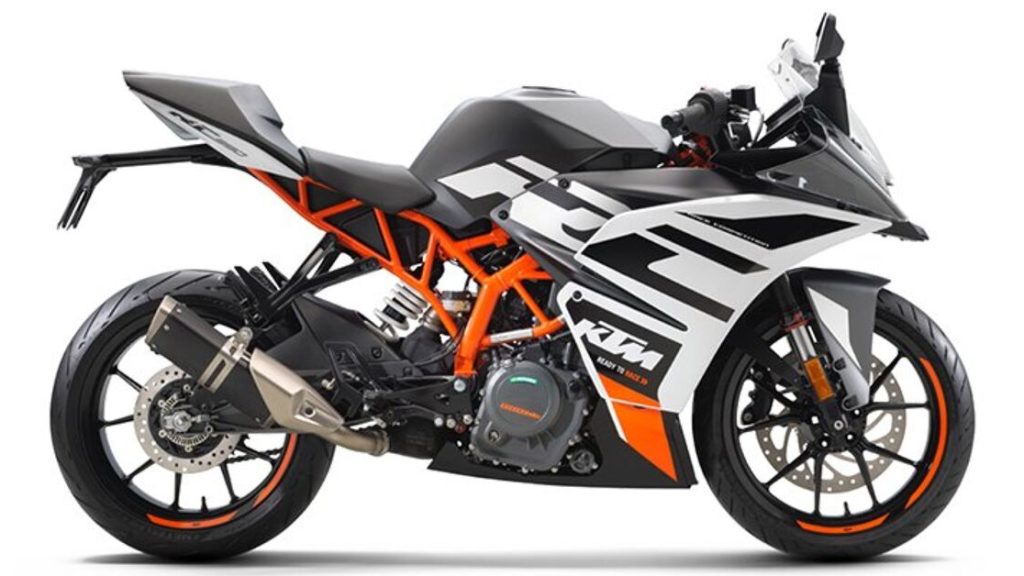 2020 KTM RC 390 - 2020 كي تي إم RC 390