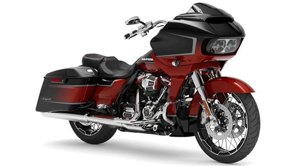 2021 HarleyDavidson Road Glide CVO Road Glide - 2021 هارلي ديفيدسون رود جلايد CVO رود جلايد