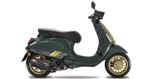 2021 Vespa Sprint 150 Racing Sixties | 2021 فيسبا سبرينت 150 ريسينج Sixties