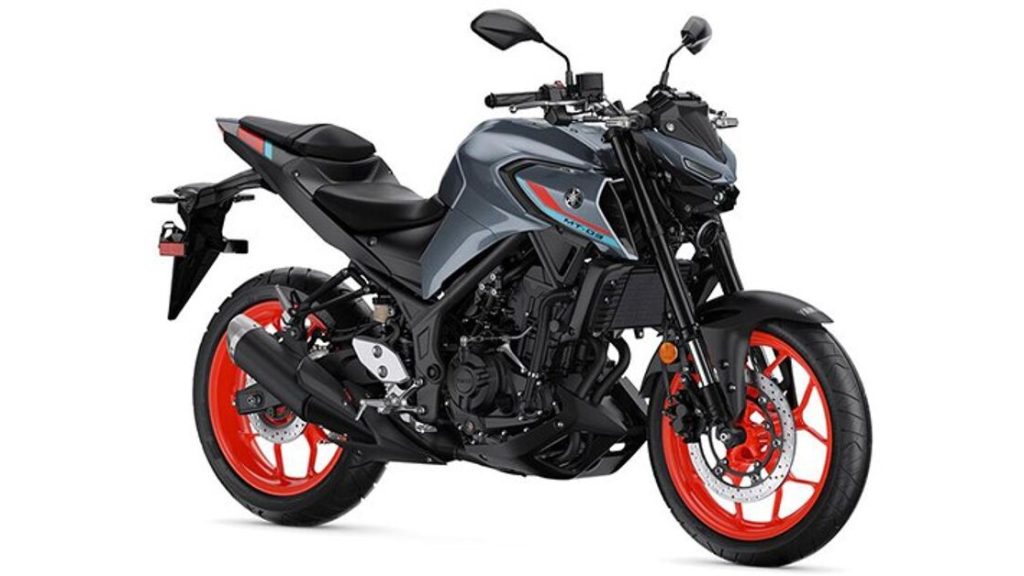 2021 Yamaha MT 03 - 2021 ياماها MT 03