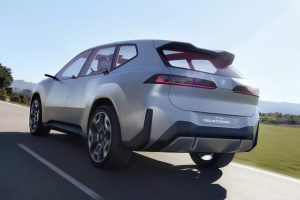 بي إم دبليو تكشف BMW Vision Neue Klasse X … سيارة الدفع الرباعي الاختبارية بلغة التصميم الجديدة في الشركة_6