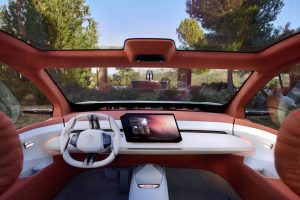 بي إم دبليو تكشف BMW Vision Neue Klasse X … سيارة الدفع الرباعي الاختبارية بلغة التصميم الجديدة في الشركة_8