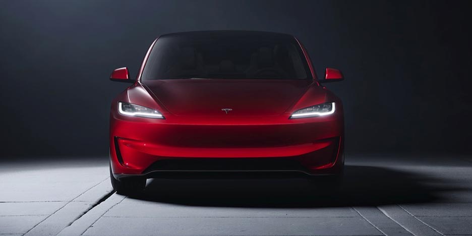 Tesla Model 3 Performance  -  تيسلا موديل 3 بيرفورمنس_3
