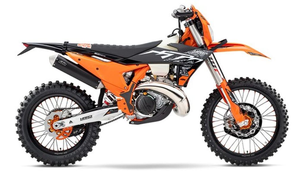 2025 KTM XC 300 W Hardenduro - 2025 كي تي إم XC 300 W هارد اندورو